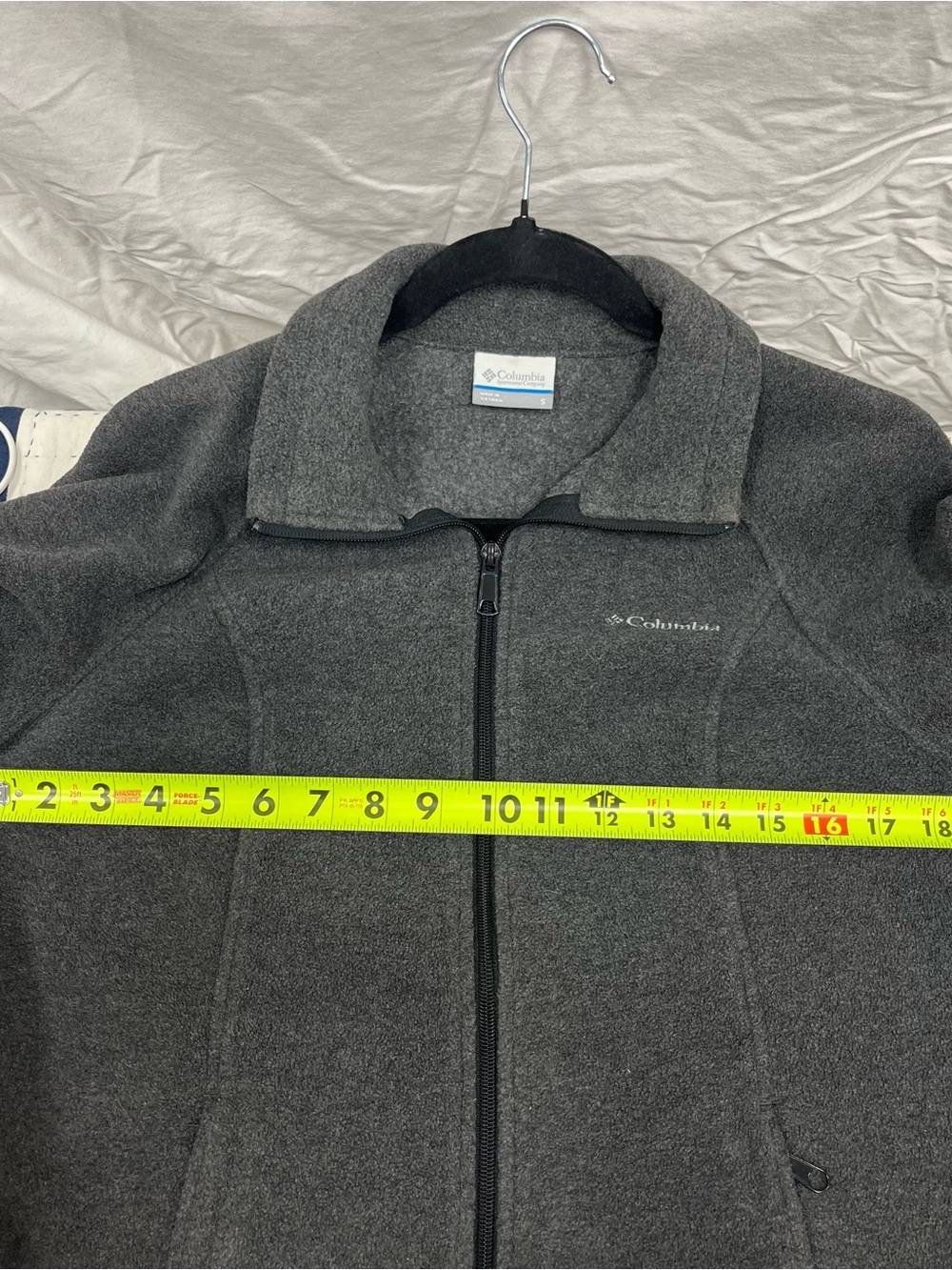 Columbia Women's Charcoal Gray Full-Zip Fleece Jacket Size Small - Picture 4 of 7